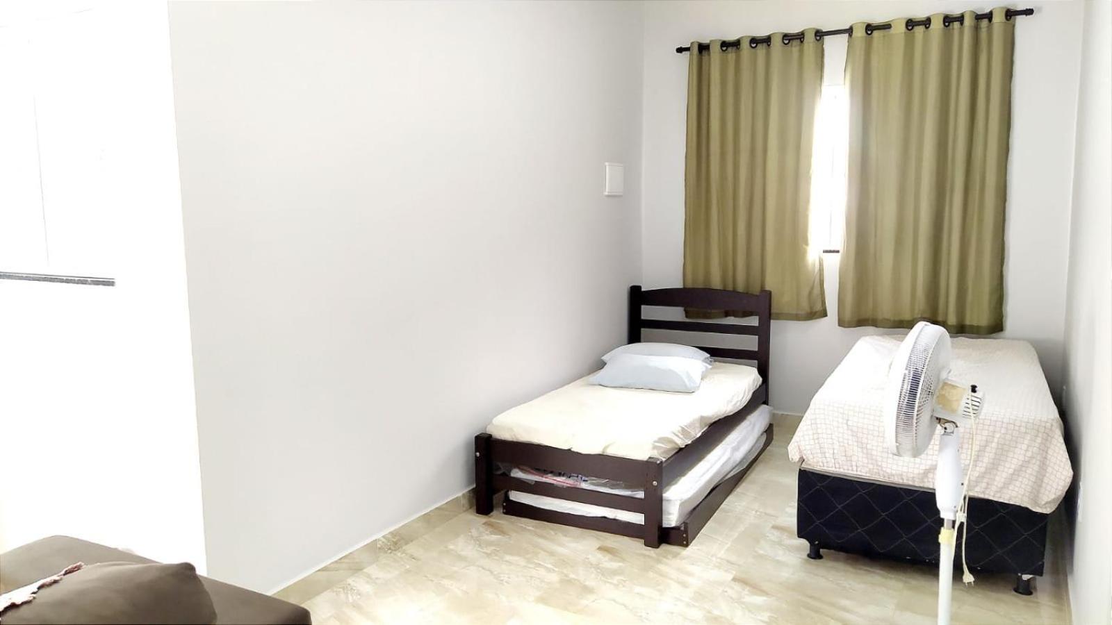 Casa De Aluguel Temporada Em Holiday home *